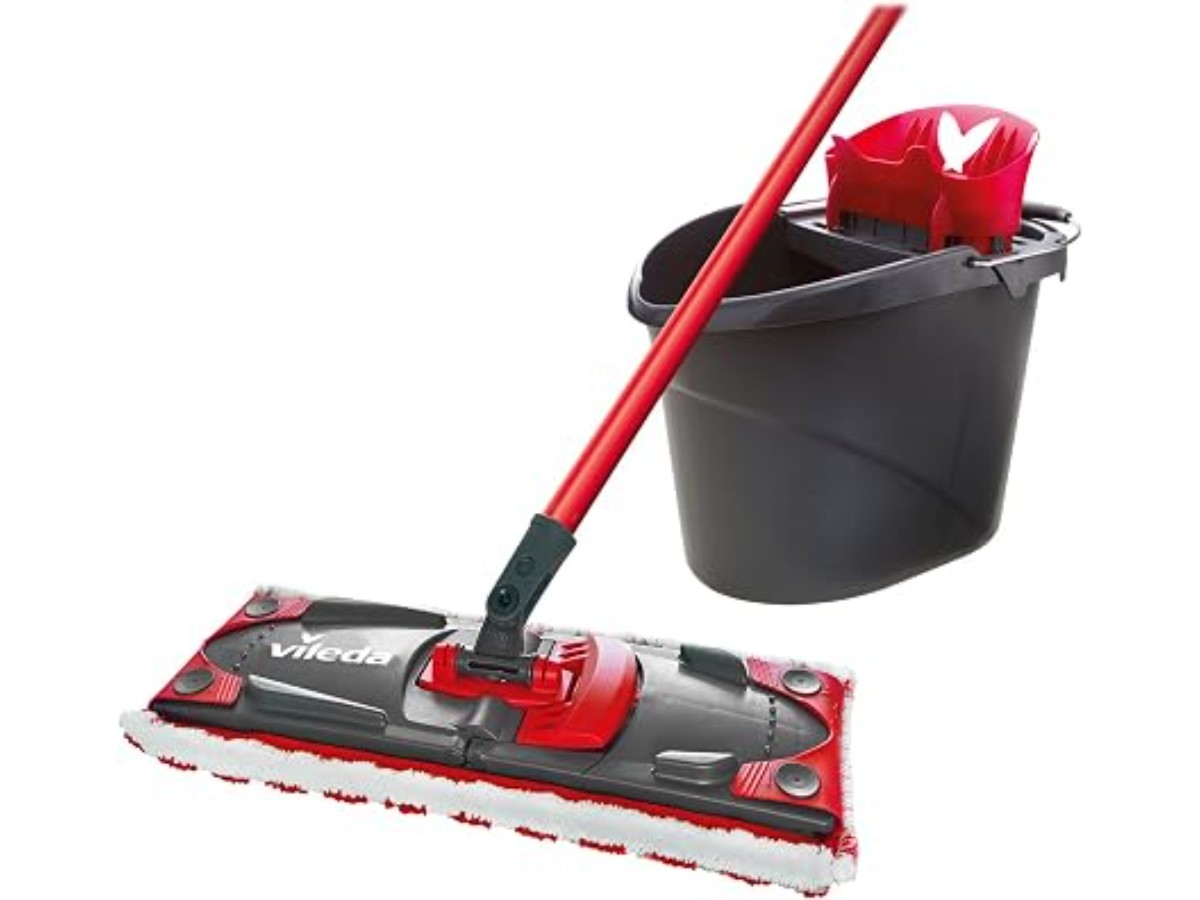 Effective cleaning without wetting your hands